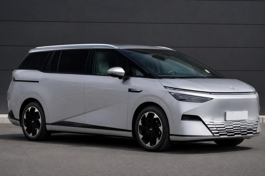 Xpeng G9 Grå OEM takrails (aluminium, limmontering) Image