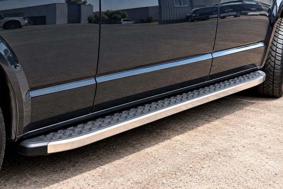 Volkswagen T5 Transporter 2003–2010 Sidosteg BlackLine (2 st, aluminium) Lång hjulbas Image