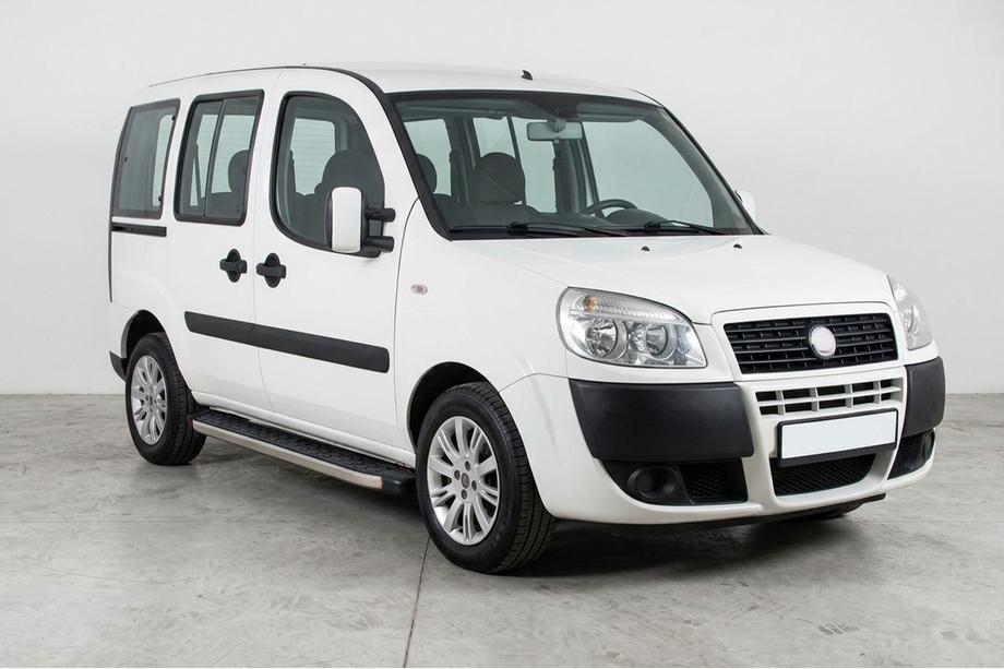 Fiat Doblo I 2005–2010 Sidosteg BlackLine (2 st, aluminium) Maxi hjulbas Image