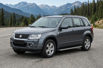 Suzuki Grand Vitara 2005–2017 Sidosteg BlackLine (2 st, aluminium) foto 1