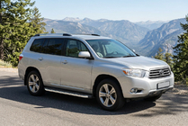 Toyota Highlander 2008–2013 Sidosteg BlackLine (2 st, aluminium) foto 1