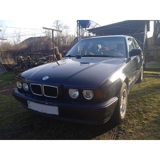 Ögonlock till strålkastare (2 st, svarta) BMW 5-serie E34 1988–1995 foto 4