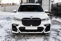 BMW X7 G07 2019– Främre stötfångare M-Sport (2019-2023) foto 1