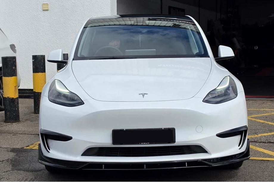 Tesla Model Y 2020– Frontläpp till stötfångare Lip Fast (för 2020-2024) Image