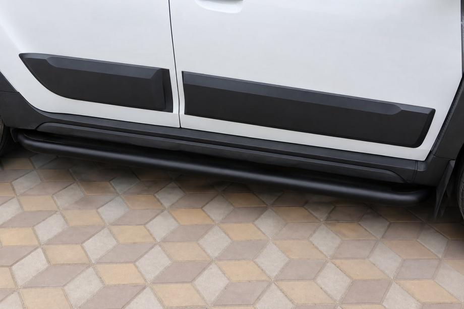 Dacia Duster 2018–2024 Sidosteg Premium (2 st, rostfritt stål) Black Image