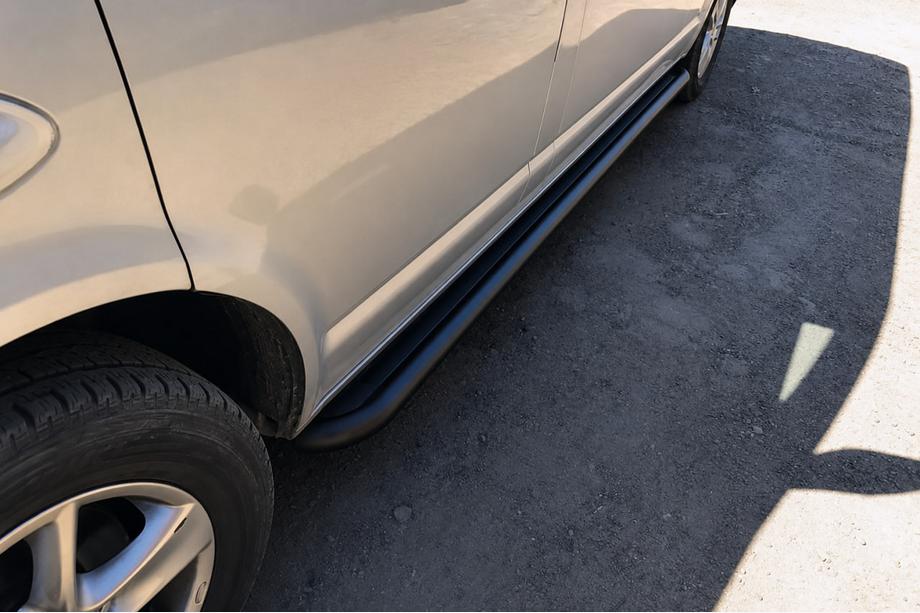 Volkswagen T5 Transporter 2003–2010 Sidosteg Premium Black (2 st., rostfritt stål) 60 mm, lång hjulbas Foto 2