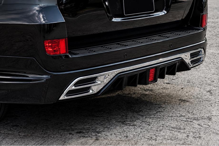 Toyota Land Cruiser 200 2007–2021 Bakre diffuser Wald (för 2016-2021) Image