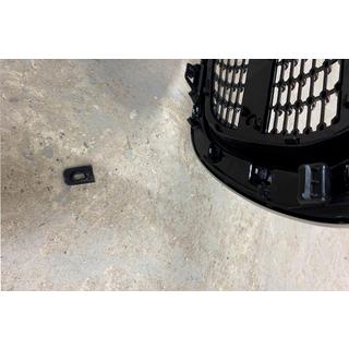 Utförsäljning Frontgrill Diamond (för Classic och Exclusive, 2016-2019) Mercedes E-klass W213 2016–2023 foto 2