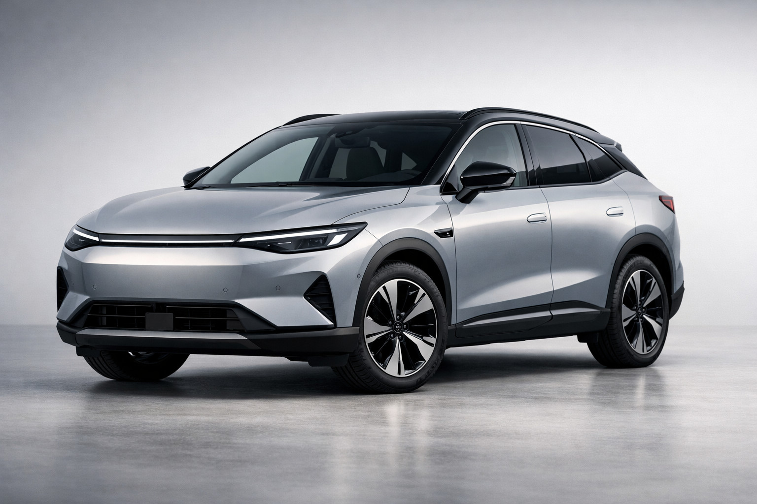 XPENG L03 2027: обзор av elektriska och hybrida EREV-versioner