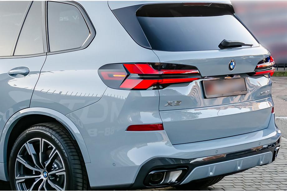 BMW X5 G05 2019–2026 Bakre hjulhusbreddare M60i (2023+, 2 st) Foto 1