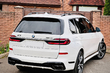 BMW X7 G07 2019–: montering av LCI M-Performance facelift-kit foto 9