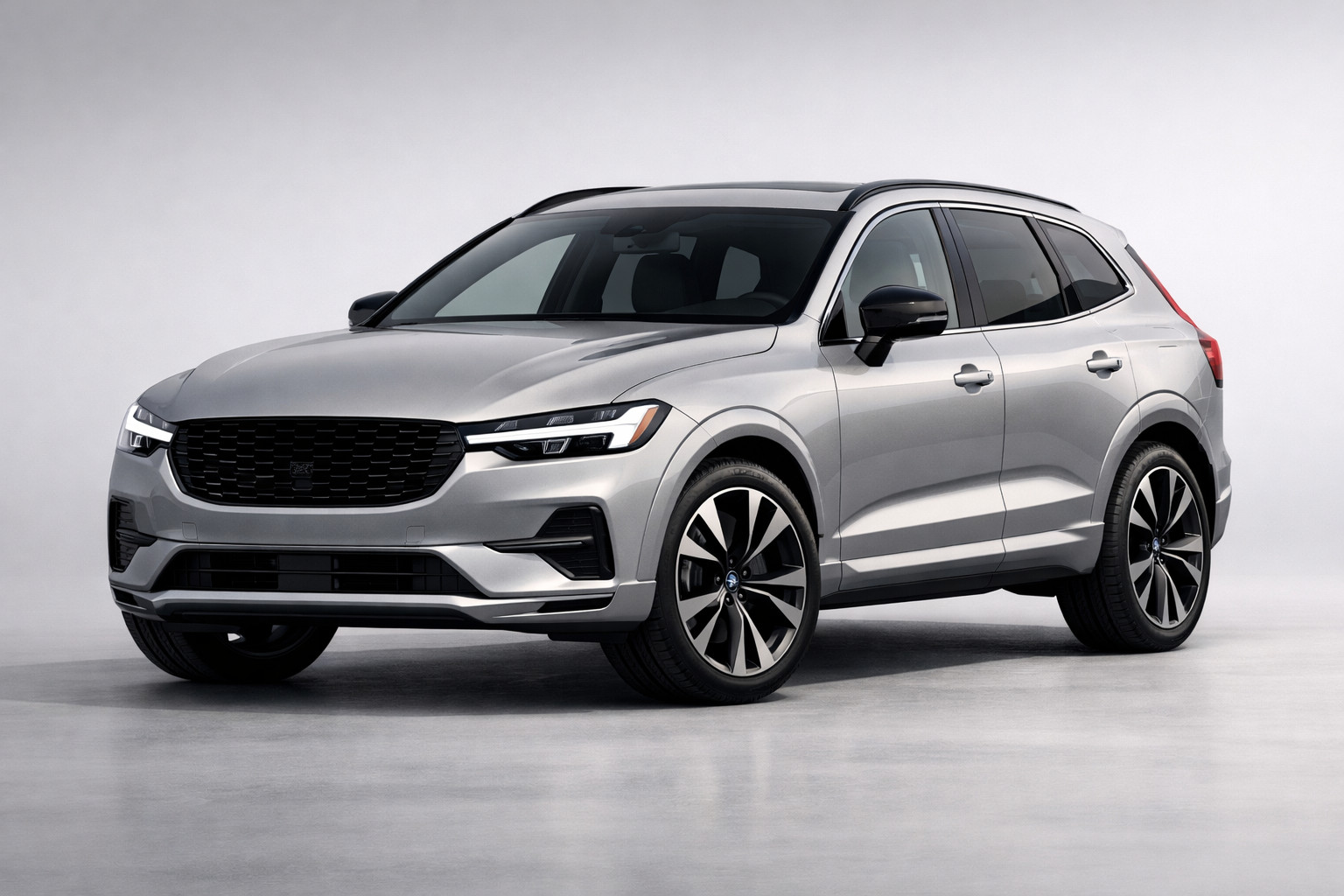 Volvo XC60 2026: översikt av uppdaterad premium-SUV, motorer och utrustningsnivåer