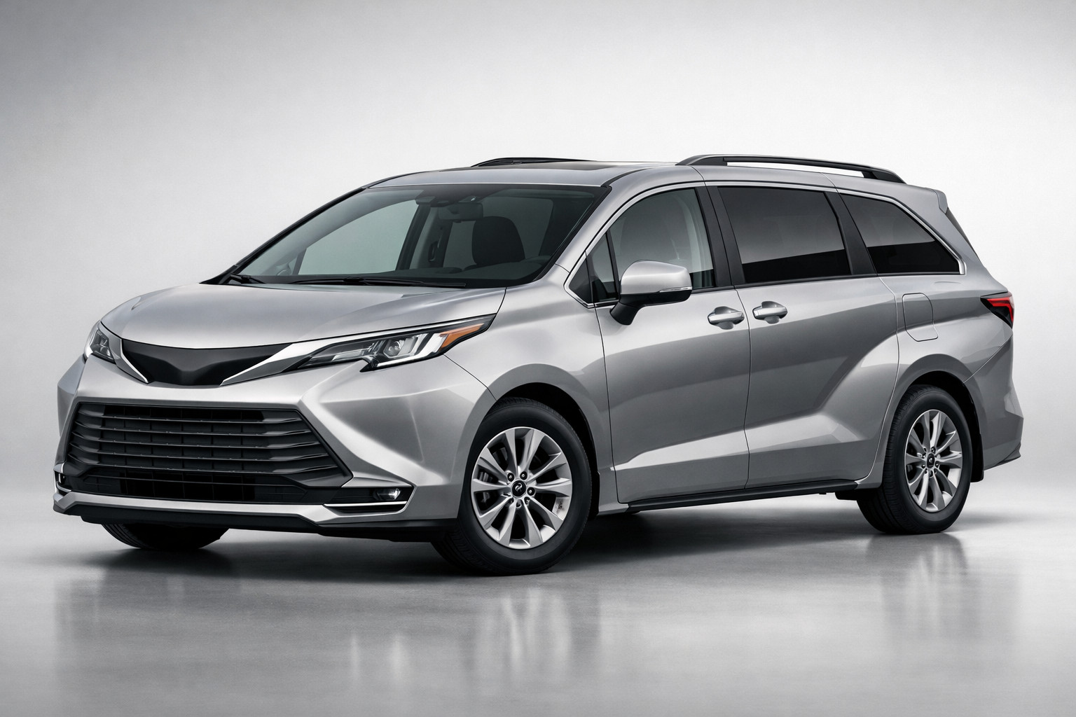 Test av Toyota Sienna (4:e generationen): familjeminivan för långa resor