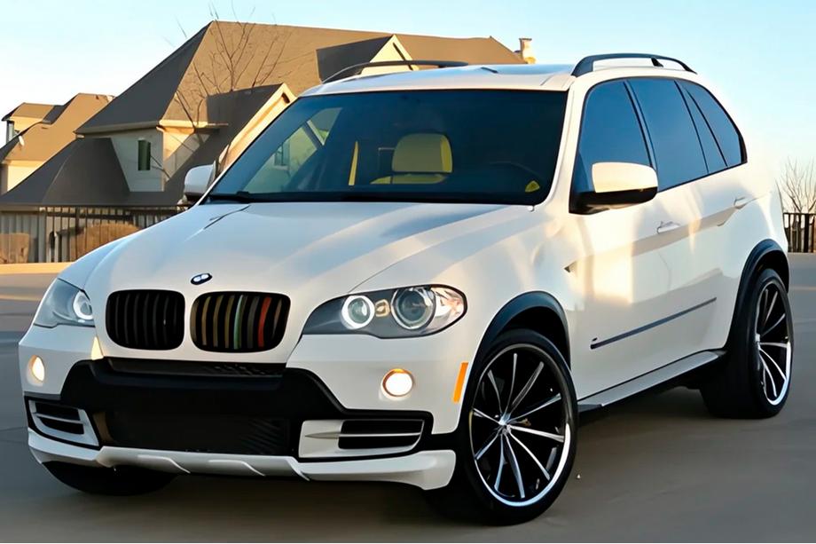 BMW X5 E70 2007–2013 Warrio karosserikit (för Base 2007-2010) Image