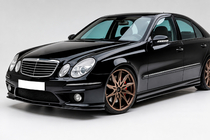 Mercedes E-klass W211 2002–2009 Frontläpp DPT (För AMG, 2006-2009, blank svart) foto 1