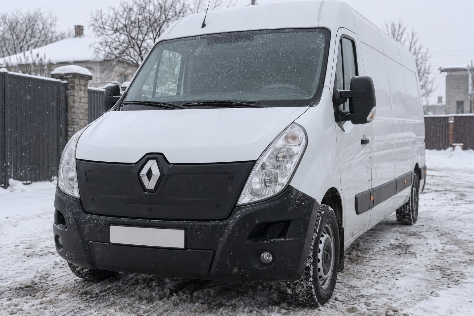 Vintertäckning för Renault Master, Trafic, Kangoo, Opel Vivaro och Ford Transit: vilken grill ska täckas