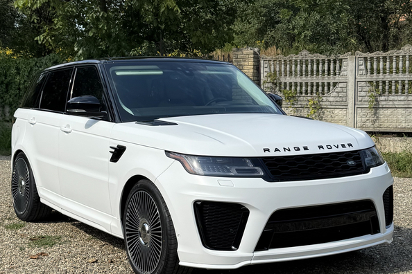 Range Rover Sport L494 2018–2022: montering av SVR-bodykit – våra arbeten Foto 21