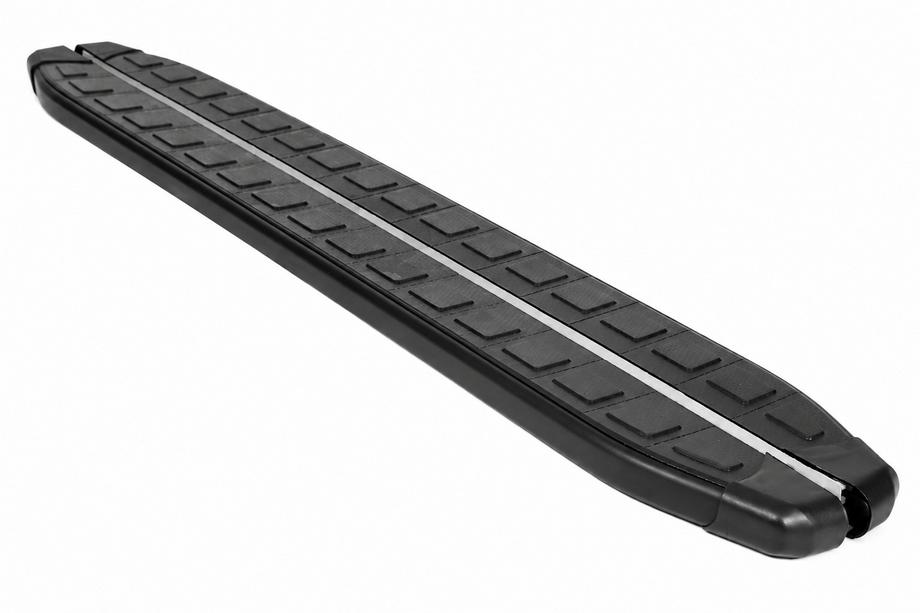 Man TGE 2017– Sidosteg Fullmond Black (2 st, aluminium) Image