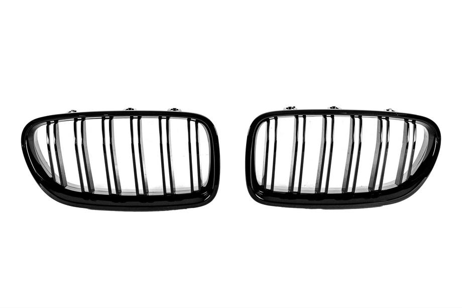 BMW 5-serien F10/F11 2010–2016 Utförsäljning M-Look njurgaller (blank svart) Image