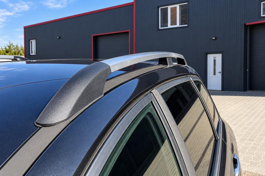 Renault Megane II 2004–2009 Takrails krom (HB) Image