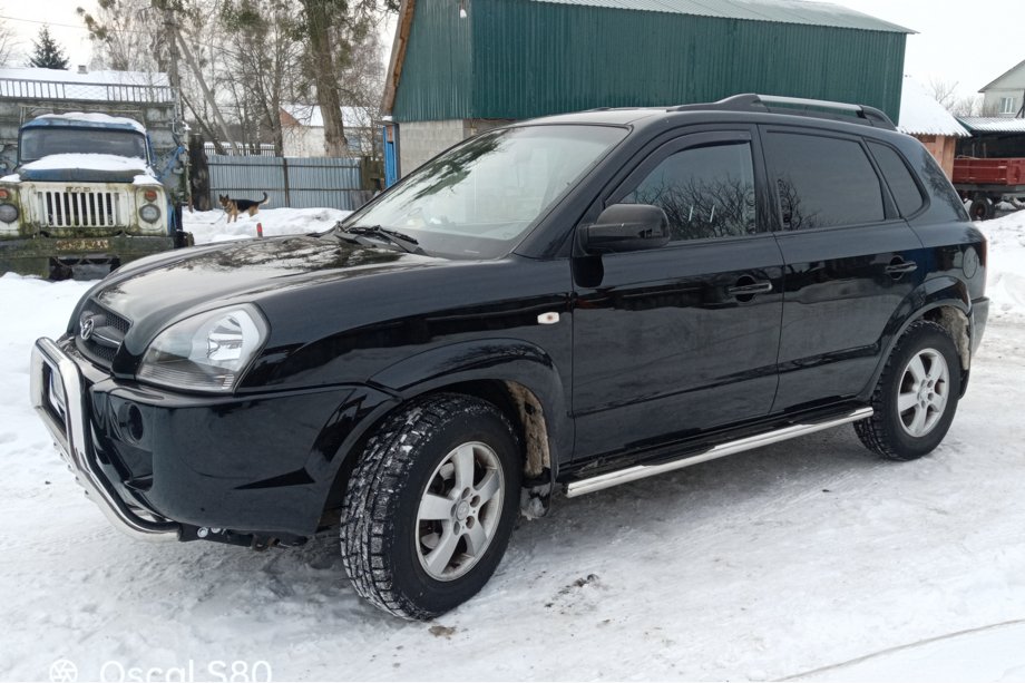 Hyundai Tucson JM 2004– Sidorör BB002 (2 st, rostfritt) Foto 1