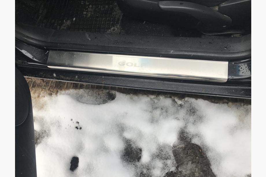 Volkswagen Golf 4 1997–2006 Instegslister Nataniko (4 st, rostfritt stål) Premium – 3M-tejp, 0,8 mm Foto 5