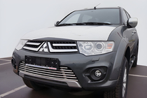 Mitsubishi Pajero Sport 2008–2015 Främre grillsskydd foto 1
