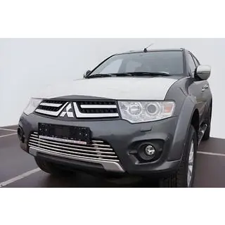 Främre grillsskydd Mitsubishi Pajero Sport 2008–2015