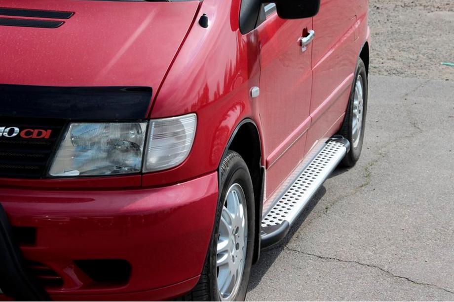 Mercedes Vito W638 1996–2003 Sidosteg Allmond Grey (2 st, aluminium) Foto 4