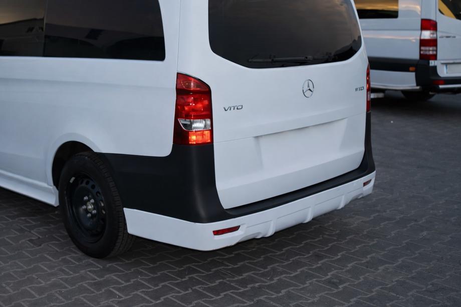 Mercedes Vito/V-klass W447 2014– Bakre stötfångarspoiler V1 (för lackering) Image