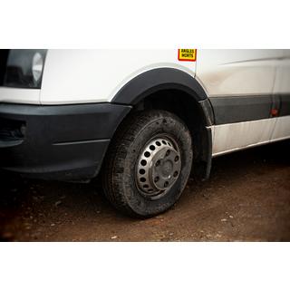 Breda skärmbreddare (4 st, svarta) Volkswagen Crafter 2006–2016 foto 4