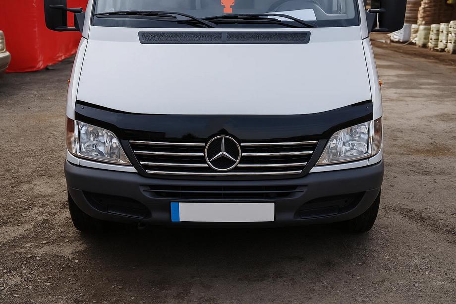 Mercedes Sprinter W901/902/903/904/905 1995–2006 Kromlister i rostfritt stål för kylargallrets kant (2000-2002, 7 delar) Image