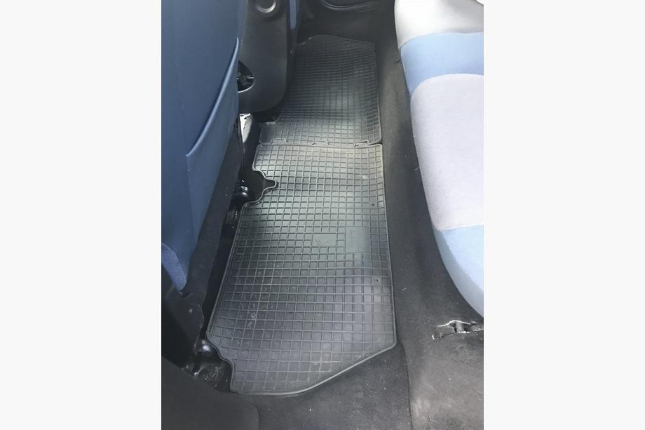 Peugeot Partner Tepee 2008–2018 Gummimattor Stingray Foto 4