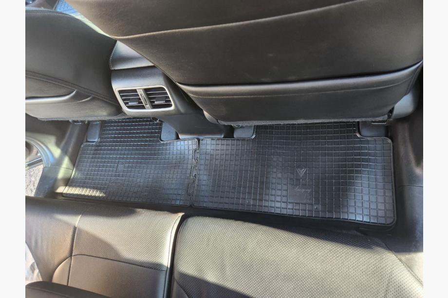 Honda CRV 2012–2016 Gummimattor till kupén (4 st, Stingray Premium) Foto 5