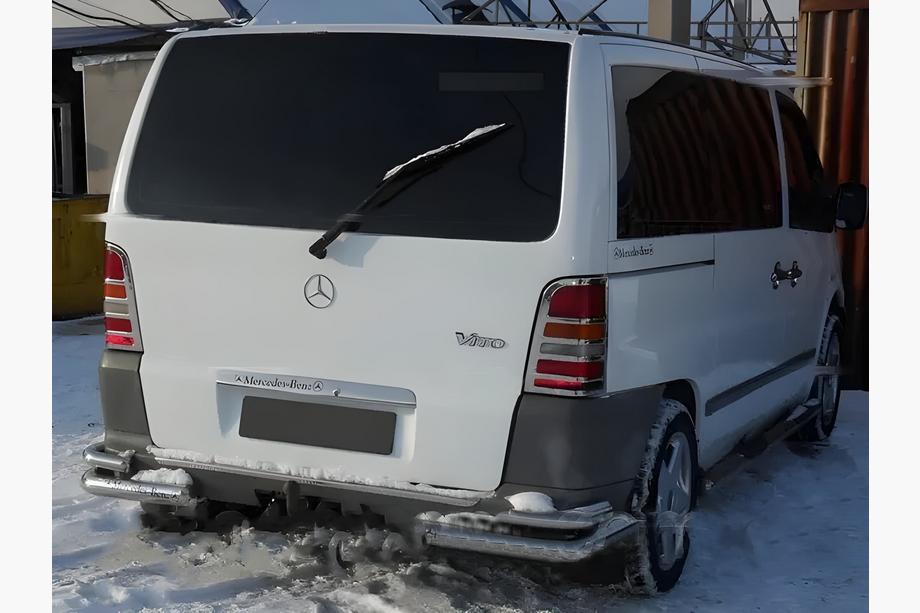 Mercedes Vito W638 1996–2003 Kromade bakljusramar i rostfritt stål (2 st) Image