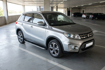 Suzuki Vitara 2015– Sidosteg BlackLine (2 st, aluminium) foto 1