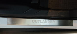 Mitsubishi Outlander 2006–2012 Rostfria instegslister Carmos (4 st) foto 4