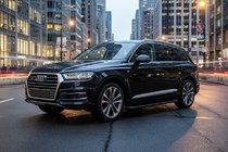 Audi Q7 2015–2026 Sidosteg Allmond Black (2 st, aluminium) foto 1