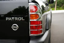 Nissan Patrol Y61 1997–2011 Bromsljuskåpa (plast) foto 1