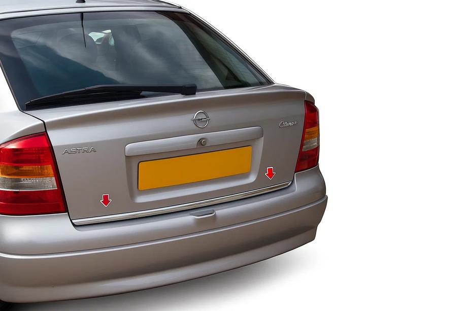 Opel Astra G Classic 1998–2012 Kantlist för bagagelucka (rostfritt stål) Carmos - turkiskt stål Image