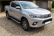 Toyota Hilux 2015– Sidosteg Maydos V1 (2 st, aluminium / rostfritt) foto 1