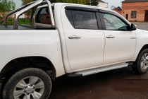 Toyota Hilux 2015– Sidosteg Allmond Grey (2 st, aluminium) foto 2