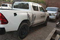 Toyota Hilux 2015– Sidosteg Allmond Black (2 st, aluminium) foto 5