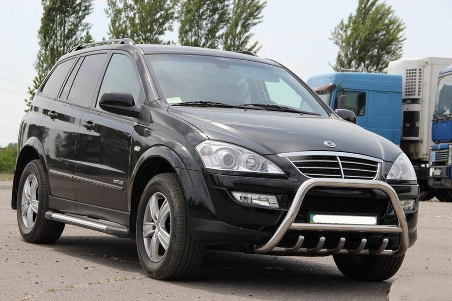 SsangYong Action 2005–2018 Frontbåge WT003 (rostfritt stål) Image