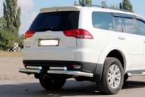 Mitsubishi Pajero Sport 2008–2015 Bakre skyddsbåge AK003-Special (2 st, rostfritt) foto 1