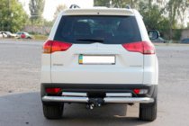 Mitsubishi Pajero Sport 2008–2015 Bakre skyddsbåge AK003-Special (2 st, rostfritt) foto 2