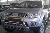 Mitsubishi Pajero Sport 2008–2015 Främre frontbåge WT002 (rostfritt stål) foto 3