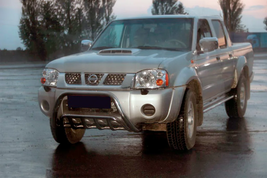 Nissan NP300 1999–2015 Frontbåge WT002 (rostfri) Image