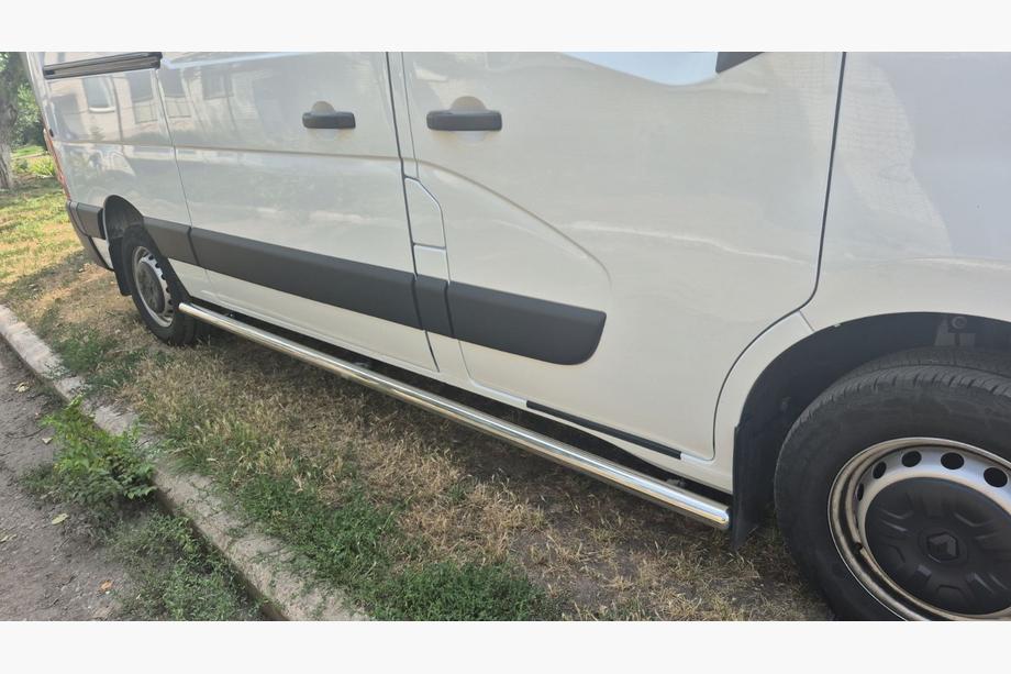 Renault Master 2011–2023 Sidorör BB002 (2 st, rostfritt) Foto 9