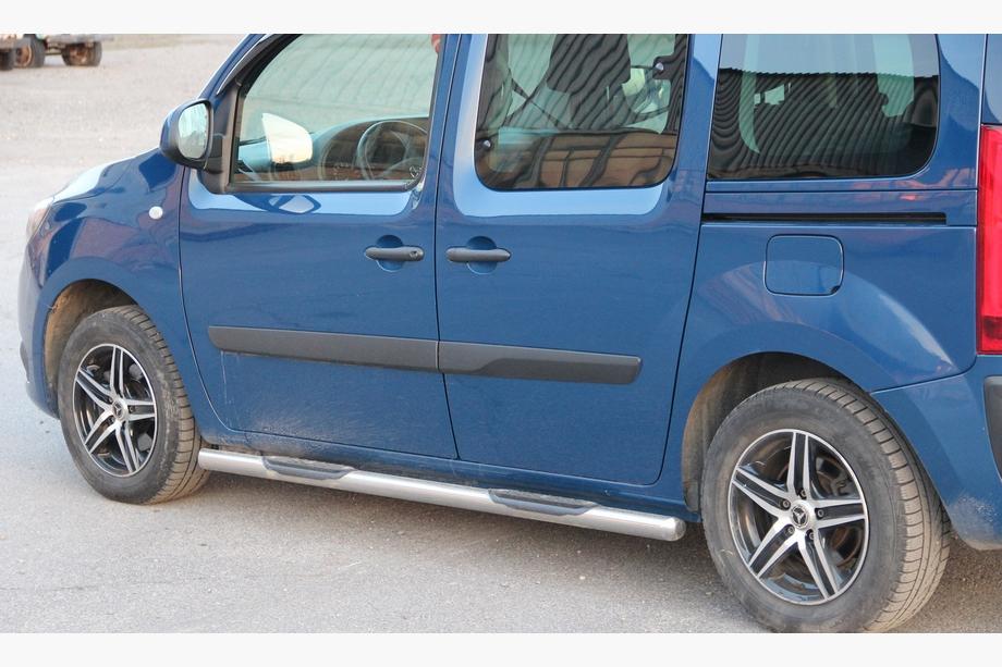 Mercedes Citan 2013–2021 Sidorör (2 st, rostfritt) 70 mm, kort hjulbas med plastinlägg Foto 2
